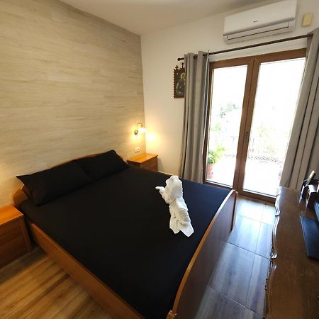 Clive Apartments 코토르 외부 사진